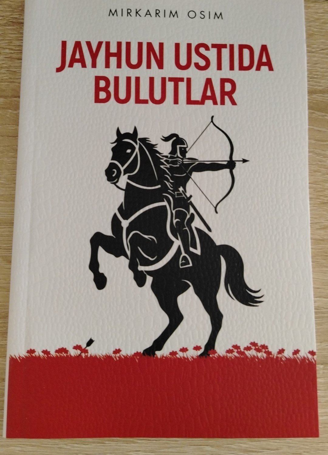 JAYHUN USTIDA BULUTLAR